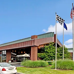 Baymont By Wyndham West Hotel 2*