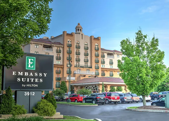 Embassy Suites By Hilton Indianapolis North photo