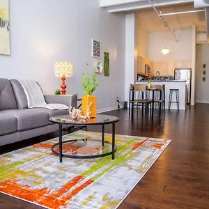 Frontdesk Wholesale District Downtown Indy Apts * Indianapolis