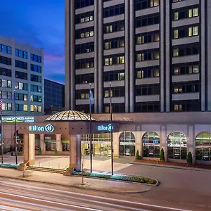 Hilton & Hotel Indianapolis