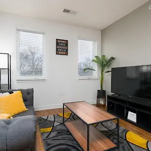 Cozy 2-bedroom Fountain Square Indy * Indianapolis