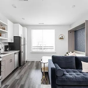 Cozysuites In Urban Indy Apartment *