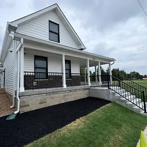 Evans-clark Manor Villa *
