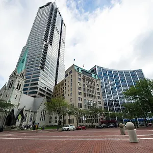 Columbia Club Hotel 4*