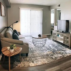 Comfy Castleton Indianapolis