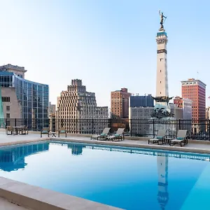 Sheraton Centre 4*